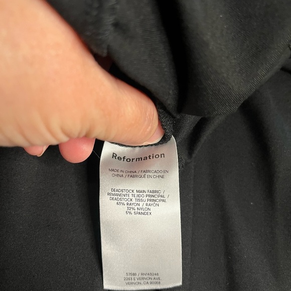 EUC Reformation- Off the Shoulder Stretchy Jumpsuit with Stirrups. Size M. - Picture 5 of 8